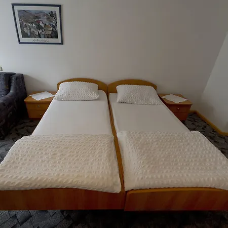 Orhan Hotel 3*