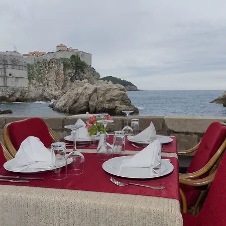 Orhan Hotel